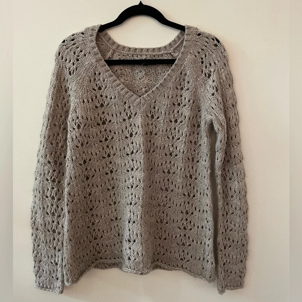 AMERICAN EAGLE OUTFITTERS Crochet Wool Blend Tan Sweater Size Small